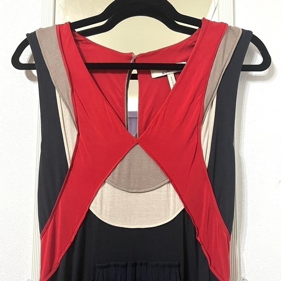 BCBGMAXAZRIA Runway Colorblock Dress Size XXS - Picture 3 of 10